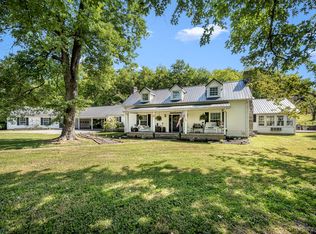 420 Beechwood Rd, Bell Buckle, TN 37020