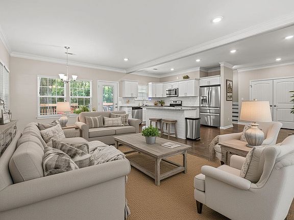 5th image of 1255 Colonial Rd