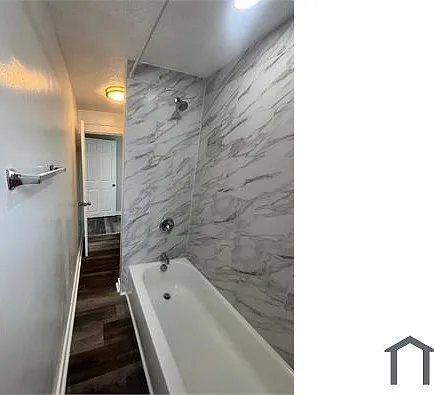 2116 Arlington Ave — Photo 5