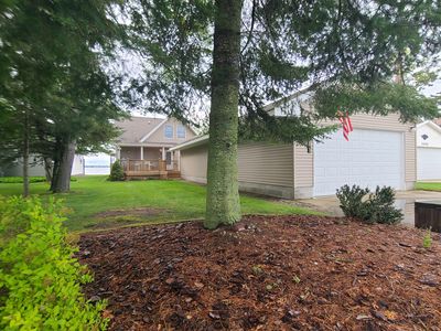 3033 Long Point Dr, Houghton Lake, MI, 48629