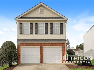 3040 Bracey Pl, Raleigh, NC 27610
