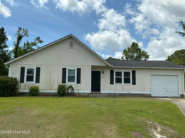 1011 Ridgecrest Lane, Jacksonville, NC 28546