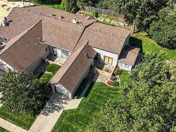 4th image of 6614 N Revere Dr