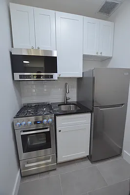 Rented by Oxford Property Group | media 13