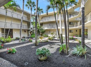 5340 Las Verdes Circle #208, Delray Beach, FL 33484