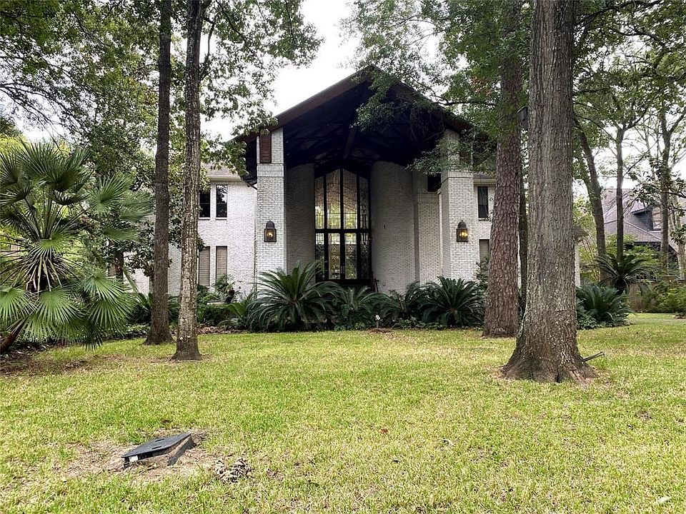 1st image of 10827 Lakeside Forest Ln