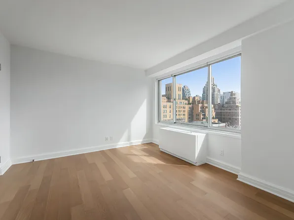254 East 68th Street image 11 of 13