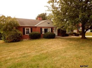 350 Hillcrest Rd, York, PA 17403