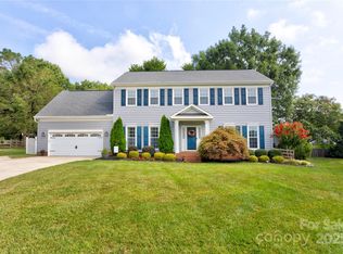 3860 Meadow Ridge Dr NW, Concord, NC 28027