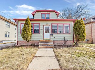 1229 Marquette St, Racine, WI 53404