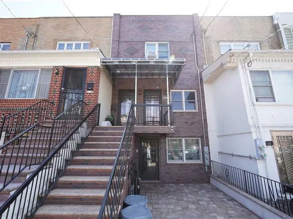 1672 81st St, Brooklyn, NY 11214