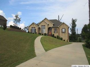 3419 Burlington Dr, Fultondale, AL 35068