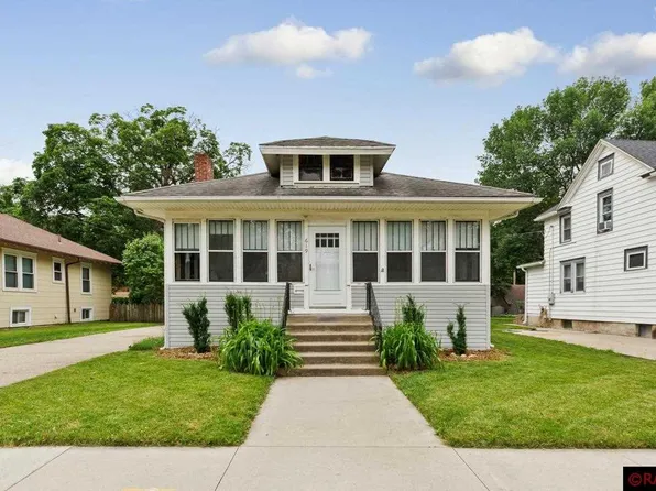619 Park Ave, North Mankato, MN 56003