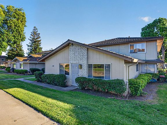 2nd image of 909 Gilchrist Dr #1