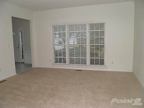 Formal living room with new carpet
