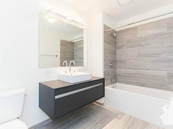 5th image of 1345 S Wabash Ave #6OH1