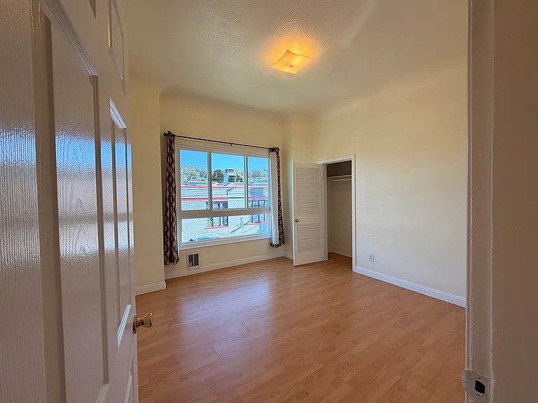 1008 Huron Ave #1008 — Photo 13