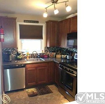 kitchen 2.jpeg
