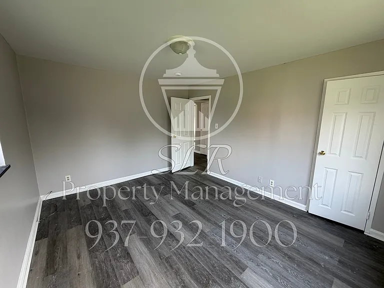 404 Ryburn Ave #B-5 — Photo 1