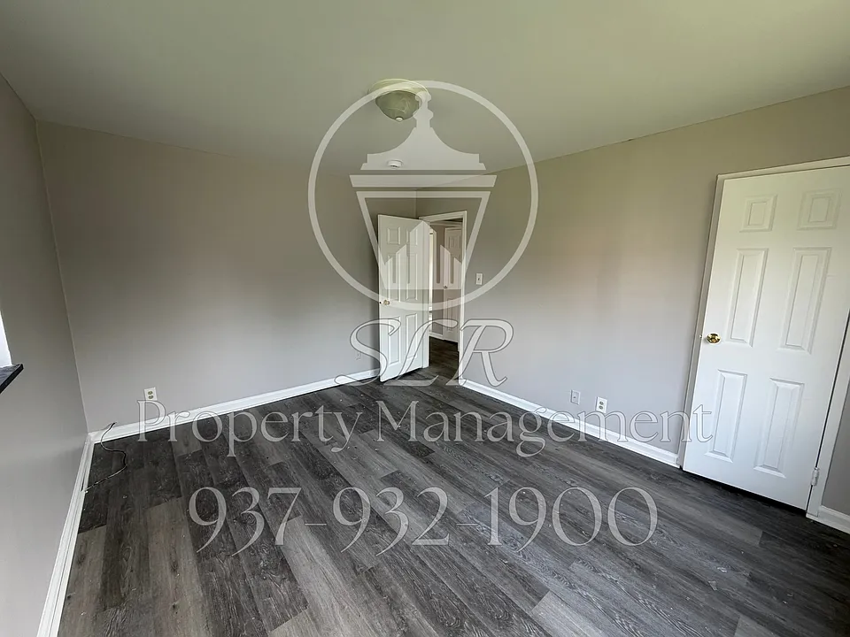 412 Ryburn Ave #B5