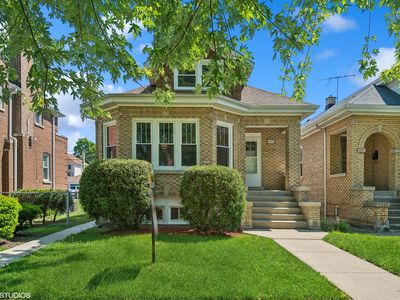 5941 W Newport Ave, Chicago, IL, 60634