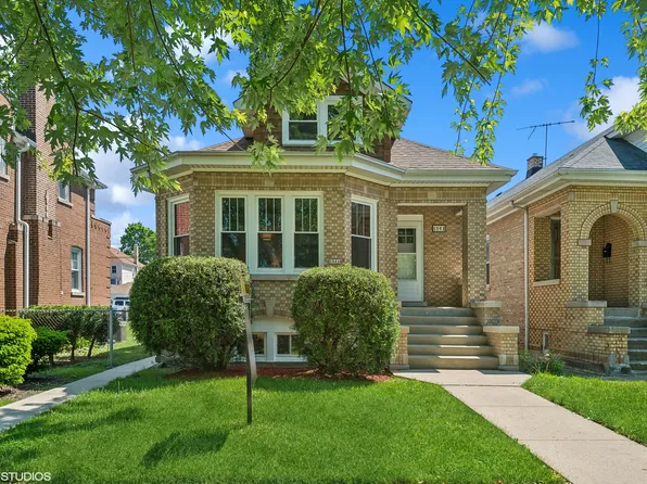 5941 W Newport Ave, Chicago, IL 60634