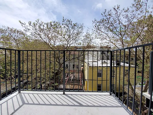 Rented by Sunshine Management Group, LLC | media 5