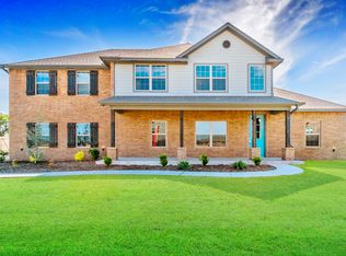 2808 Del Corso Ave, Yukon, OK 73099