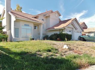39521 Primrose Ct, Palmdale, CA 93551