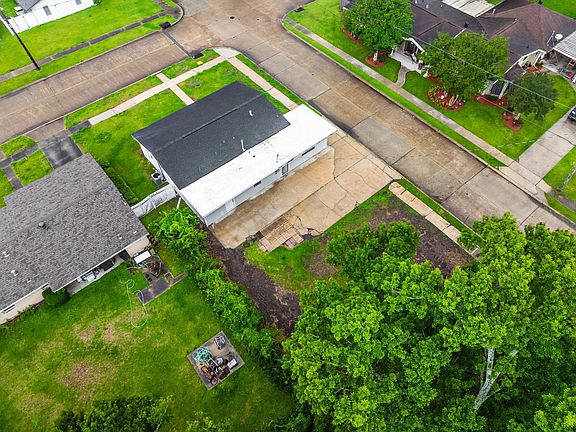 3rd image of 1006 Franklin Ave