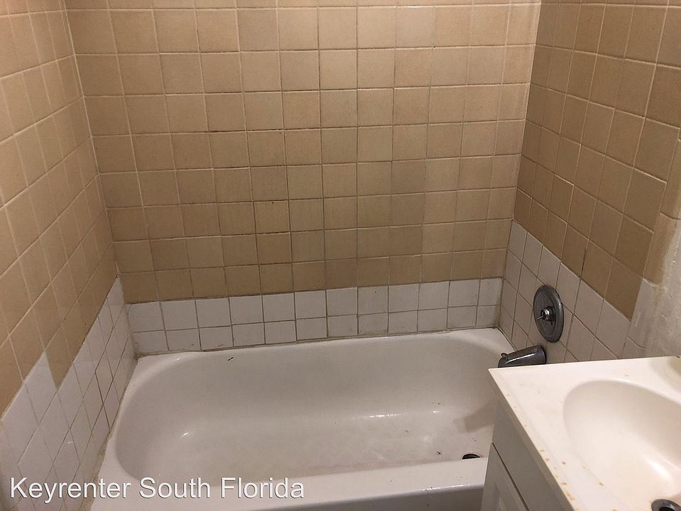 2nd image of 2300 NW 6th St APT 8