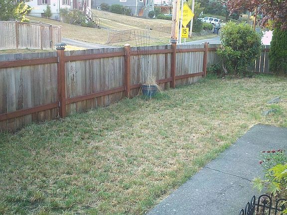 5th image of 1302 Whitney Ave