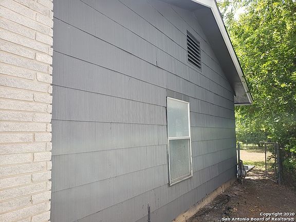 4th image of 4326 Ullman Dr