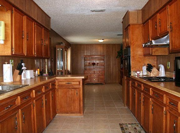5th image of 664 Mesquite Fls