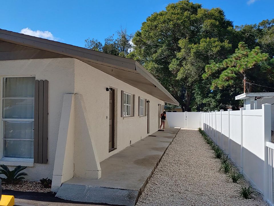 1st image of 6500 50th Ave N APT 3