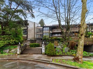 7055 Wilma St #224, Burnaby, BC V5E 4B1