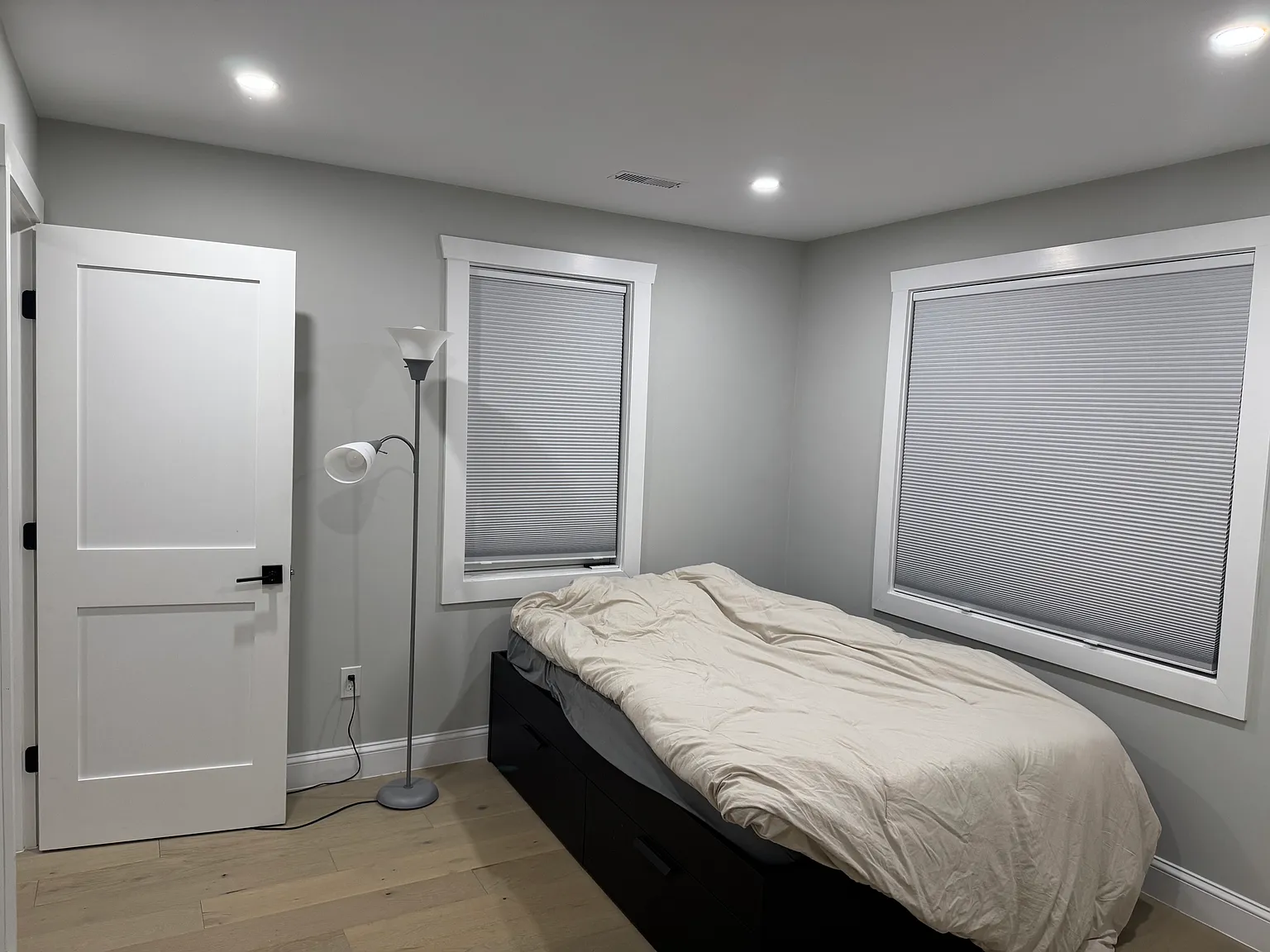 3 bed, 2762 sqft, $1,700 — Photo 1