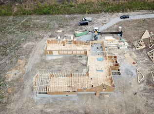 26020 Smith Grove Rd, North Dinwiddie, VA 23803