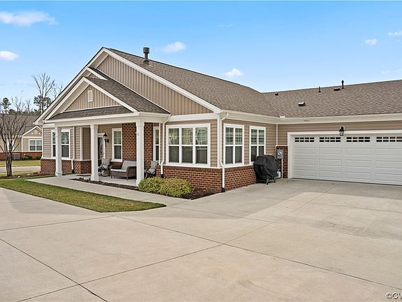 2nd image of 1814 Providence Villas Ct