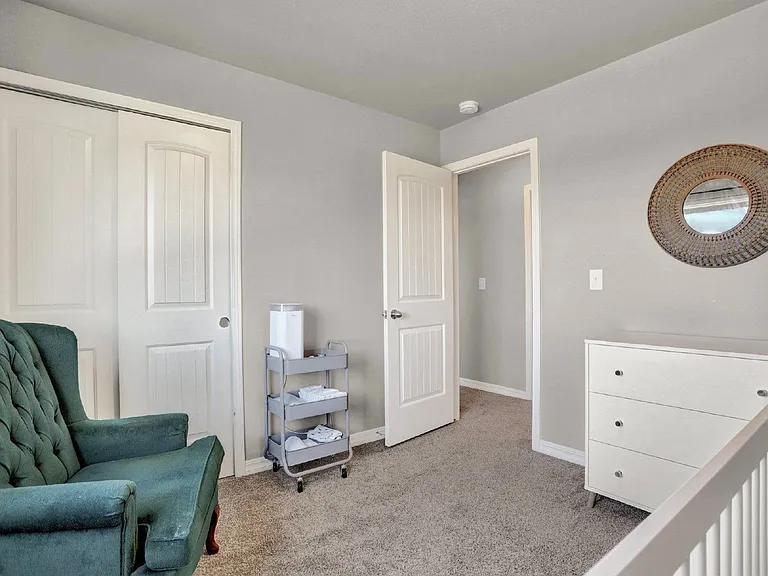 10659 Traders Pkwy — Photo 25