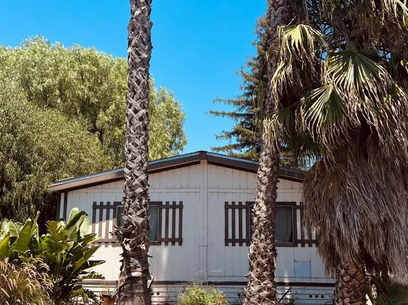 13 River Bend Dr, Lodi, CA 95242