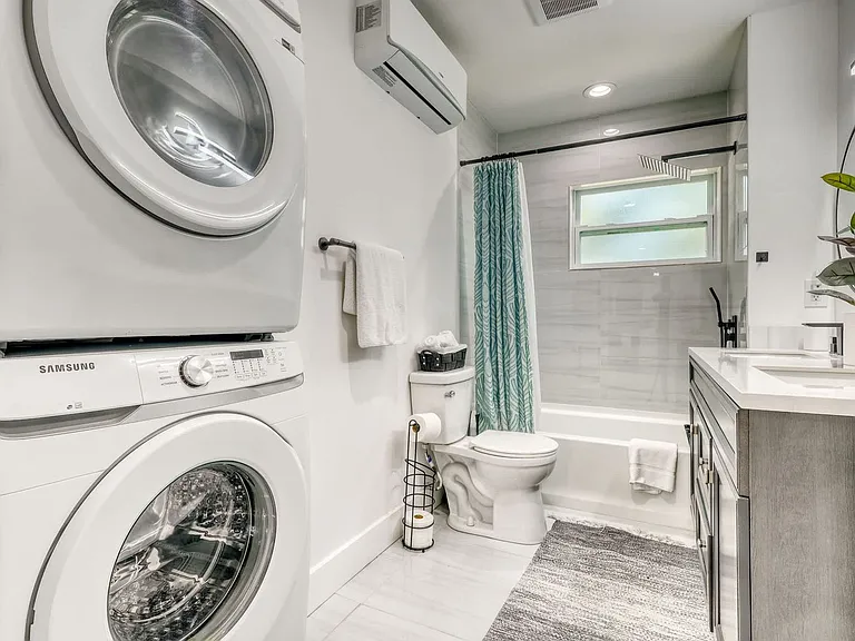 Washer/Dryer