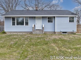 2276 Emens Dr, Muskegon, MI 49444