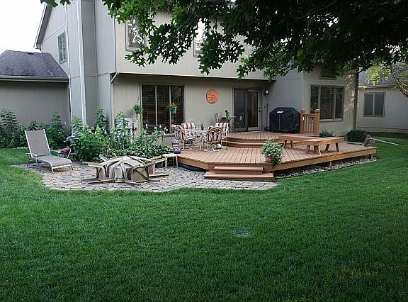 4th image of 2804 Blackhawk Dr