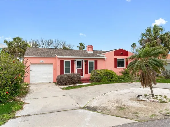 15909 1st St E, Redington Beach, FL 33708