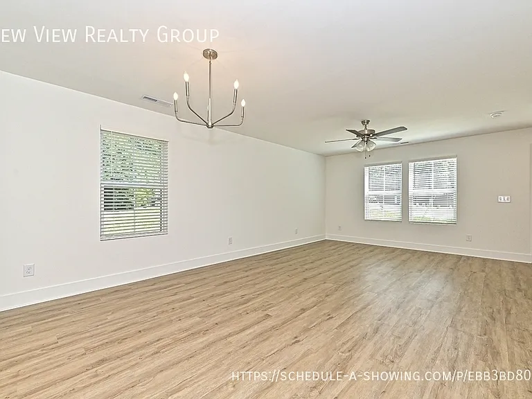 584 Pleasant Ave — Photo 14