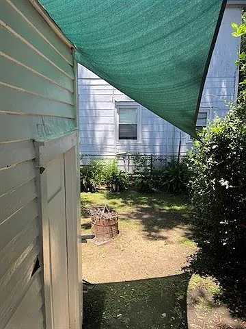 406 Hillary St — Photo 25