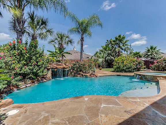 2nd image of 12258 Cypress Shores Dr
