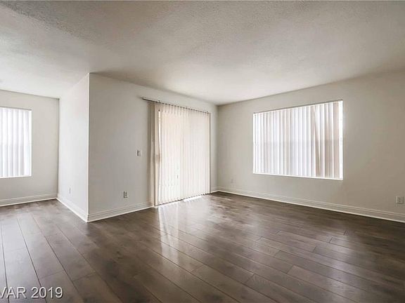 4th image of 2801 N Rainbow Blvd APT 105