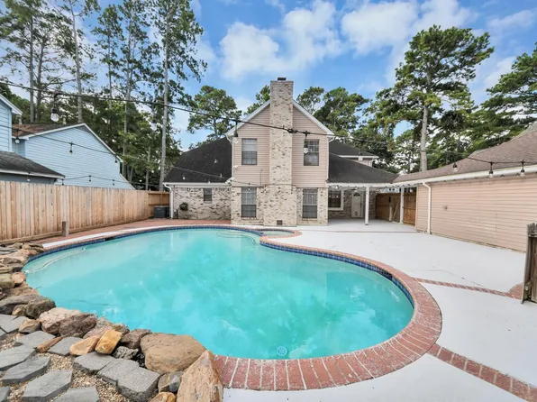 12911 Cluster Pine Dr, Cypress, TX 77429